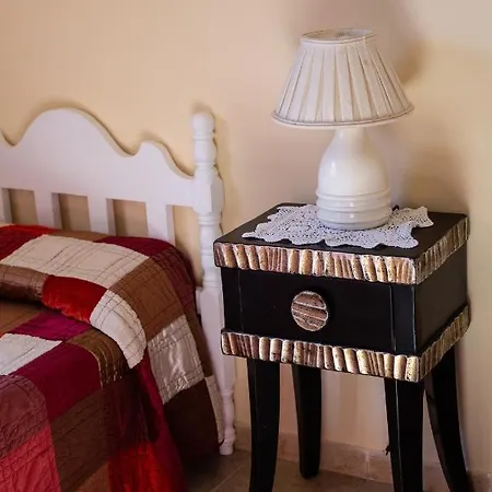 Retro Villa Vergel - With Solar Heated Pool, Sauna, Jacuzzi, Spacious Work Desk&Wifi *