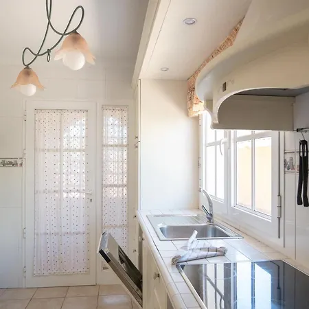 Retro Villa Vergel - With Solar Heated Pool, Sauna, Jacuzzi, Spacious Work Desk&Wifi Villa Costa De Antigua