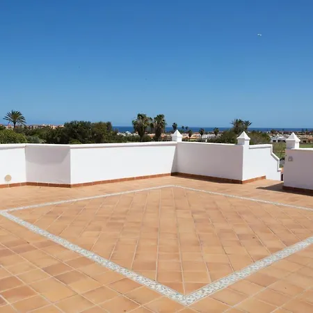 Retro Villa Vergel - With Solar Heated Pool, Sauna, Jacuzzi, Spacious Work Desk & Wifi Villa *